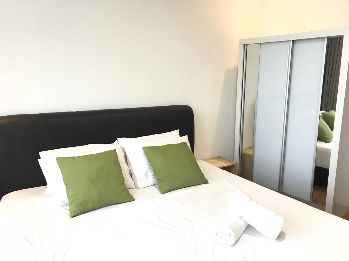 Vortex Suites Klcc By Pnut With Netflix กัวลาลัมเปอร์ ภายนอก รูปภาพ